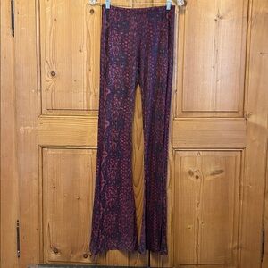 novella ROYALE Janis Bell Bottoms